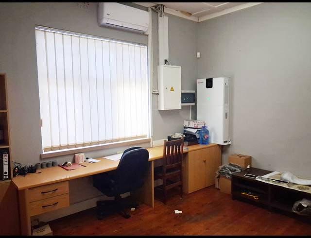 100M² OFFICE RENTED IN NEWTON PARK